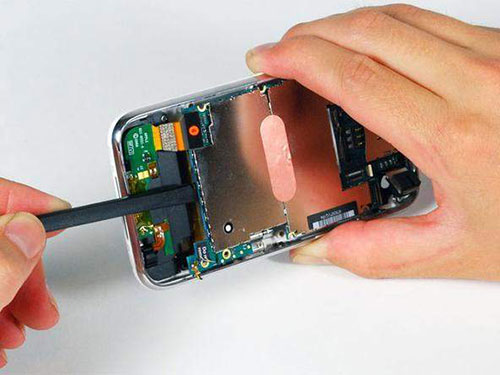 天津苹果授权维修查询(iPhone 11 Pro Max 无法插卡修理多少钱)
