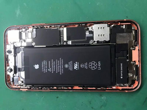 长春苹果手机客服维修点查询(iPhone 6 进水后自动关机常见问题)